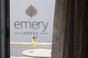 Emery  Hotel