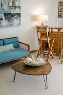 Coral Bay by Dream Escapes