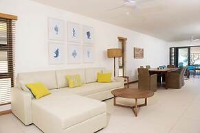 Coral Bay by Dream Escapes
