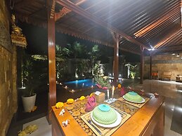 Ubud Paradise Villa