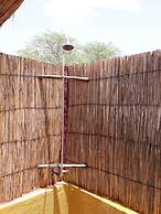 Hakuna Lodge