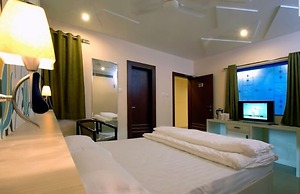 Hotel Tulsi Exotic