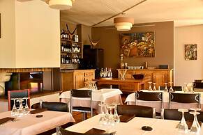 Logis Hôtel Restaurant Le Pardaillan