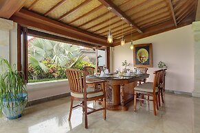 Senyum Villa - Uluwatu