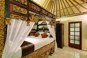 Senyum Villa - Uluwatu