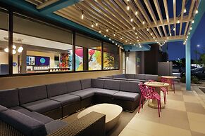 Tru by Hilton Meridian Boise West ID