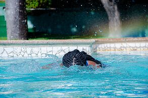 Montclair Hotel & Casino