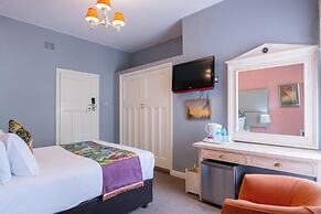 Montclair Hotel & Casino