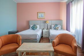 Montclair Hotel & Casino