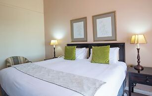 Montclair Hotel & Casino