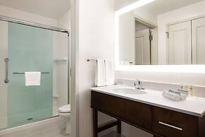 Homewood Suites by Hilton Arlington Rosslyn Key Bridge