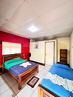 Hostal Oasis The Traveler - Hostel