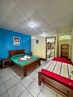 Hostal Oasis The Traveler - Hostel