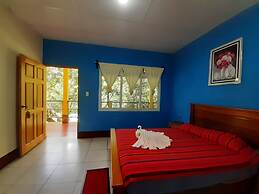 Hostal Oasis The Traveler - Hostel