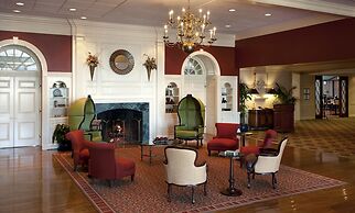 Virginia Crossings Hotel, Tapestry Collection by Hilton