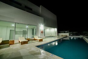 Hotel Dorado Plaza Alto Prado