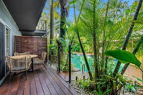 The Palms at Palm Cove