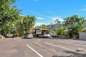 The Palms at Palm Cove