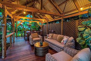 The Palms at Palm Cove