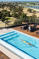 Tyrian Serviced Apartments - Albert Park Lake