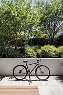 Tyrian Serviced Apartments - Albert Park Lake