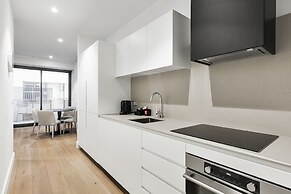 Tyrian Serviced Apartments - Albert Park Lake