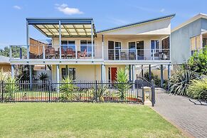 Green Reef Beach House