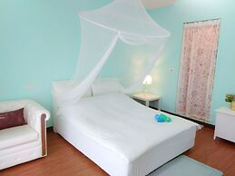 MiNaMi Inn Kenting