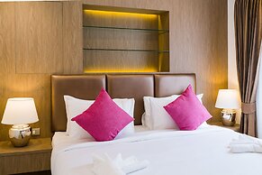 Luxury Pool Villa 604