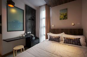 Hotel Twenty 8B