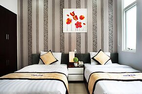 Hanoi Blue Hotel - The Water Front