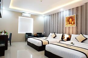 Hanoi Blue Hotel - The Water Front