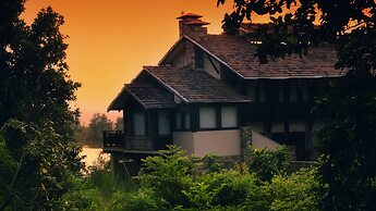 Pugdundee Safari- Denwa Backwater Escape