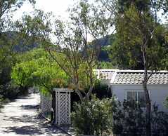 Camping & Bungalow Cueva Negra