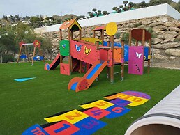 Camping & Bungalow Cueva Negra