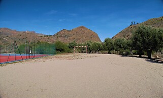 Camping & Bungalow Cueva Negra