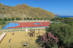 Camping & Bungalow Cueva Negra