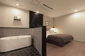 Brown Dot Hotel Yangjeong