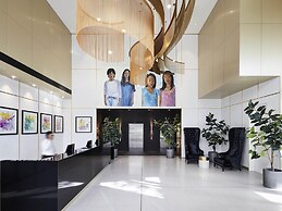 The Chen Melbourne - Art Series