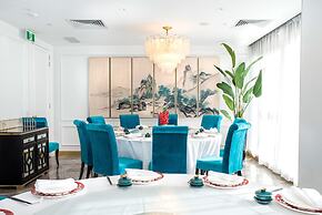 The Chen Melbourne - Art Series