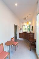 Hotel Giallo