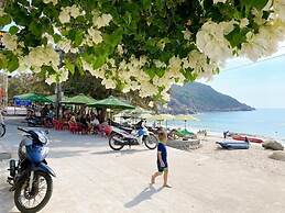 Blue Anchor Lodge & Cafe-Binh Ba Island