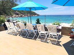 Blue Anchor Lodge & Cafe-Binh Ba Island