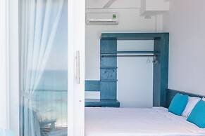 Blue Anchor Lodge & Cafe-Binh Ba Island