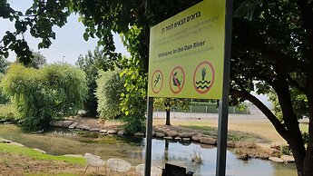 Erettz Dafna Travel Hotel