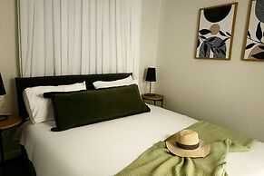 Erettz Dafna Travel Hotel