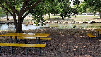 Erettz Dafna Travel Hotel