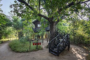 Pugdundee Safaris- Tree House Hideaway