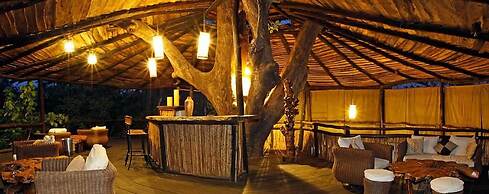 Pugdundee Safaris- Tree House Hideaway