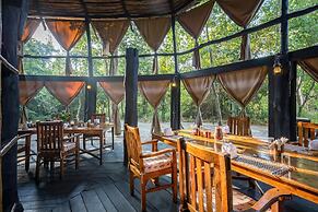 Pugdundee Safaris- Tree House Hideaway